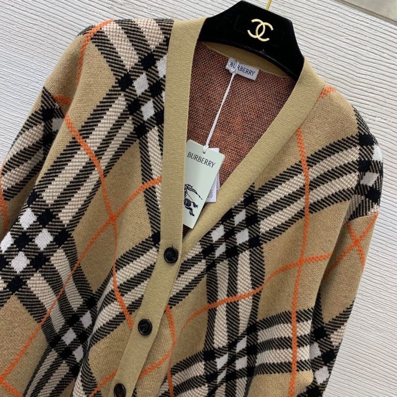 Burberry Sweaters